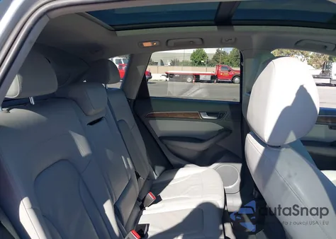 2013 Audi Q5 2.0T Premium z USA, uszkodzony, nr VIN WA1LFAFP6DA047386